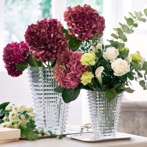 Baccarat Eye Хрустальная ваза, размеры: 13,6 х 10 х 20h см, цвет - прозрачный