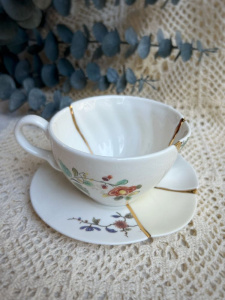 Seletti Kintsugi Фарфоровая чайная пара с цветами, цвет - белый, золотой