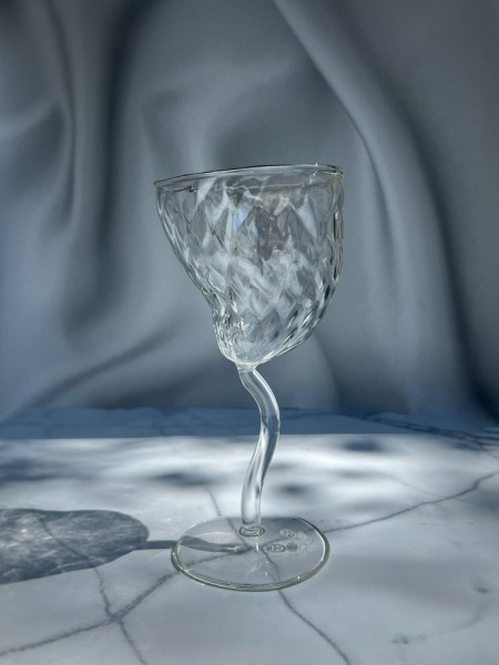 Seletti Classics on Acid Бокал для вина Diamonds, размеры: 9,2х9,2х19,4 см, цвет - прозрачный