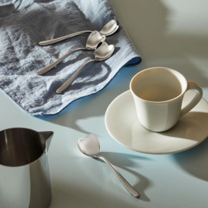 Alessi Big Love Набор из 4-х кофейных ложек, длина - 10 см, полированная сталь