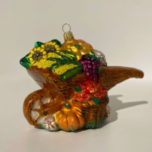Impuls Стеклянная елочная игрушка Телега с урожаем, размер - 12 см