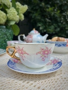 Seletti Hybrid Фарфоровая чайная пара Zenobia, 10,5х10,8х5,7 см, цвет - белый, зеленый, сиреневый