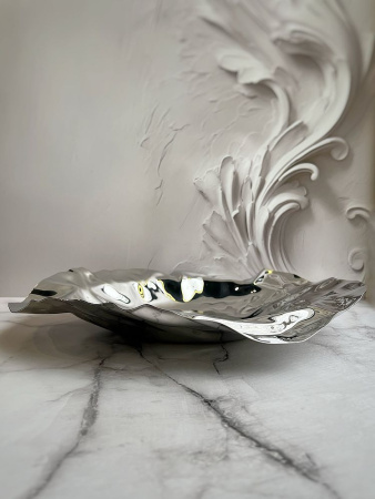 Alessi Port Металлическая миска для подачи фруктов, овощей, сладостей, размеры: 37х37х6h см