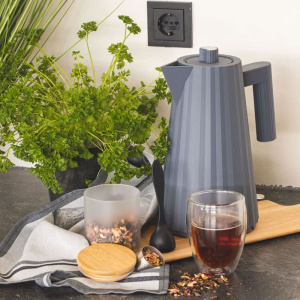 Alessi Plisse Электрический чайник, объем - 1,7 л, цвет - серый матовый