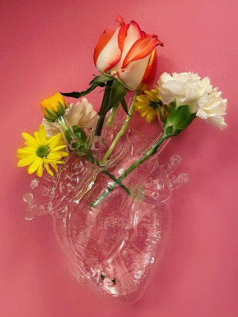 Seletti Love in Bloom Настенная Ваза - Сердце, размеры: 16,5х7х24,2h см, цвет - прозрачный