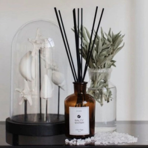 By Kaori SALTY WATER Ароматический диффузор М, объем - 250 мл