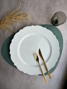 Alessi Dressed Фарфоровая сервировочная тарелка для торта, диаметр - 33,5 см, цвет - белый