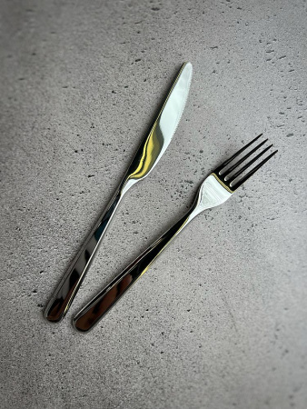 Alessi Amici Десертная вилка, длина - 16,5 см, полированная нержавеющая сталь