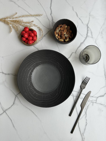 Revol Arborescence Фарфоровая суповая тарелка, диаметр - 24 см, цвет - черный матовый