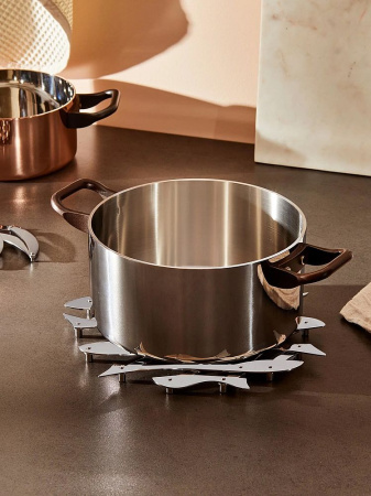 Alessi Pescher Подставка для горячего с изменяемым размером, цвет - полированная сталь