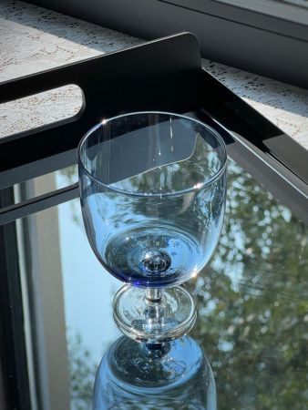 Degrenne Empileo Бокал для вина или воды на ножке, объем - 260 мл, цвет - синий прозрачный