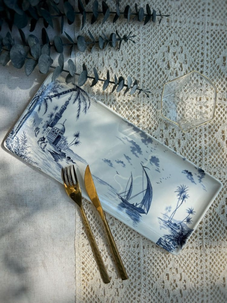 Gien Les Depareillees Bleu Прямоугольная тарелка для кекса, размеры: 36х15,5 см, цвет - белый, синий