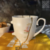 Seletti Kintsugi Фарфоровая кружка с цветком, размеры: 8,5х8,5х9 см, цвет - белый, красный, золотой