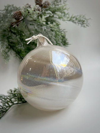 ShiShi Стеклянная елочная игрушка Перламутровый шар, диаметр - 12 см, цвет - белый