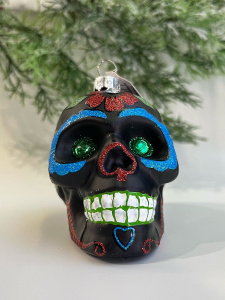 Inge Glas Magic Стеклянная елочная игрушка Черный череп с красным цветком, размер - 9 см