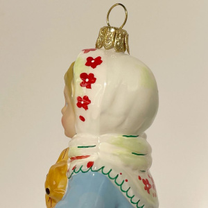 Impuls Стеклянная елочная игрушка Девочка с кроликом, высота - 12 см