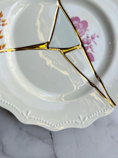 Seletti Kintsugi Десертная тарелка, диаметр - 21 см, цвет - белый, розовый, оранжевый, золотой