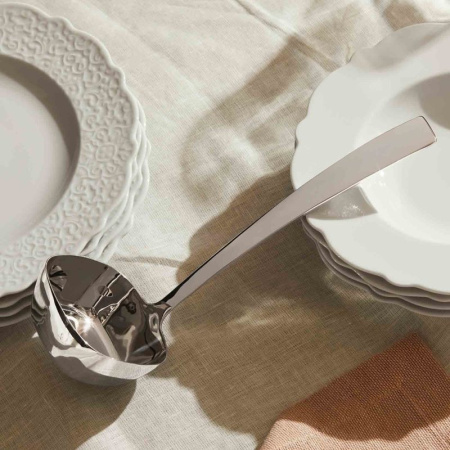 Alessi Dressed Половник с рельефным узором на задней поверхности ручки, нержавеющая сталь