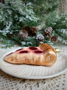 Inge Glas Стеклянная елочная игрушка Кусок пиццы, размер - 12,5 см, цвет - бежевый