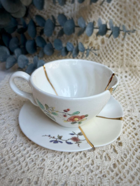 Seletti Kintsugi Фарфоровая чайная пара с цветами, цвет - белый, золотой
