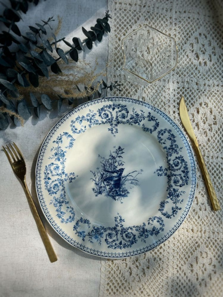 Gien Les Depareillees Обеденная тарелка с рисунком Oiseau (Птичка), диаметр - 28,5 см, белый, синий