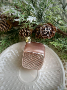 Inge Glas Стеклянная елочная игрушка Малиновая конфета, размер - 6 см, цвет - розовый