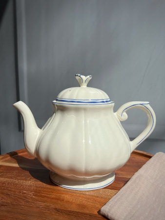 Gien Filet Bleu Чайник из французского фаянса, объем - 1,1 л, цвет - белый, голубой