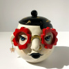 Маленькая керамическая шкатулка с крышкой Стиляга в красных очках, высота - 13 см, A. Kruglikova