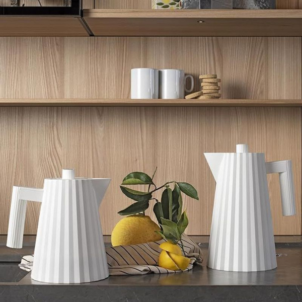 Alessi Plisse Электрический чайник, объем - 1,7 л, цвет - белый матовый