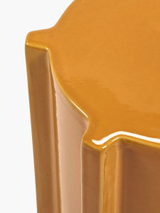Serax Geometrical Pawn Керамический столик, размеры: 31х31х45h см, цвет - Ocher (охра)