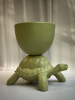 Qeeboo Turtle Carry XS Кашпо Черепаха, размеры: 21x15,5x22 см, цвет - оливковый