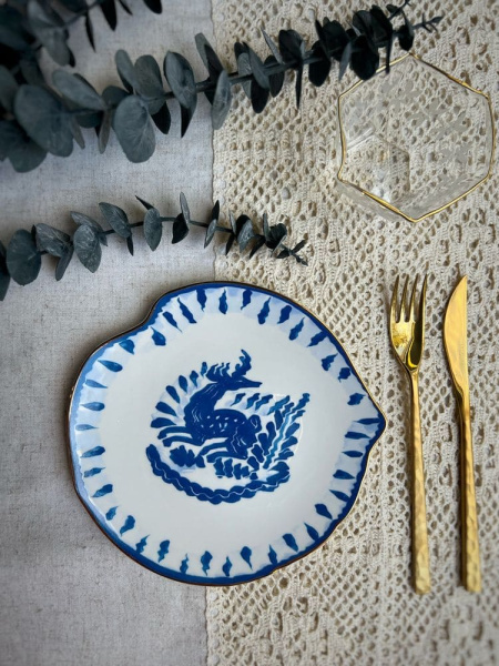 Seletti Classics on Acid Десертная тарелка Deer, размеры: 21х20,2х2,4 см, цвет - белый, синий