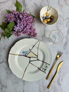 Seletti Kintsugi Тарелка для основного блюда, диаметр - 27.5 см, цвет - белый, голубой, золотой