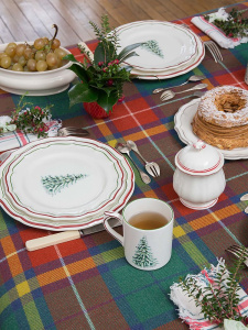 Gien Filet Noel Кружка, объем - 255 мл, цвет - белый, зеленый, красный